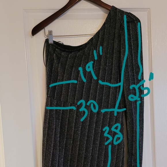 Gorgeous Vero Moda one sleeve party dress - Picture 5 of 9